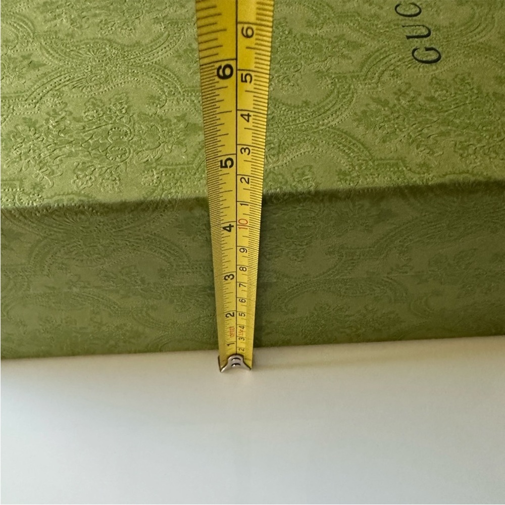 Gucci Shoe Box - Picture 5 of 7